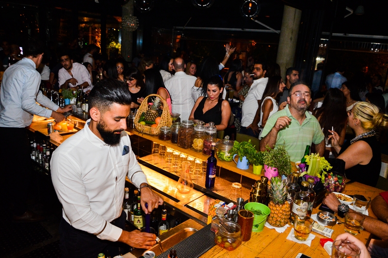 Bistrobar Live Hamra on Saturday Night